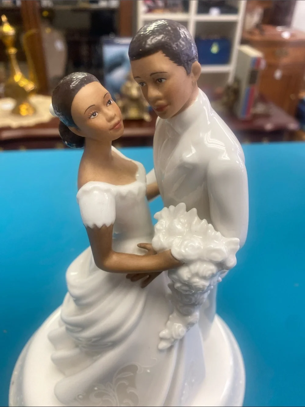 Porcelain opal innocence Wedding Cake Topper Bride and Groom Figurine. Lenox